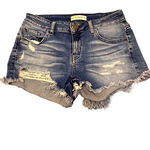 GUESS shorts size 26